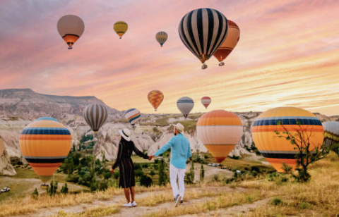 Travel - Balloon Festival
